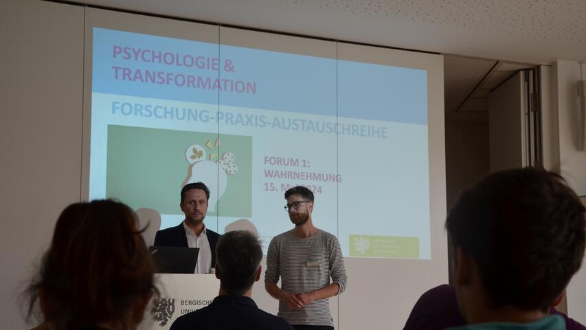 Stefan Diestel (Co-Vorstandsvorsitzender transzent) und Julius Merkens (Wissenschaftlicher Koordinator transzent) stellen bei der ersten Tagung das transzent vor. Foto: germanwatchFoto: germanwatch